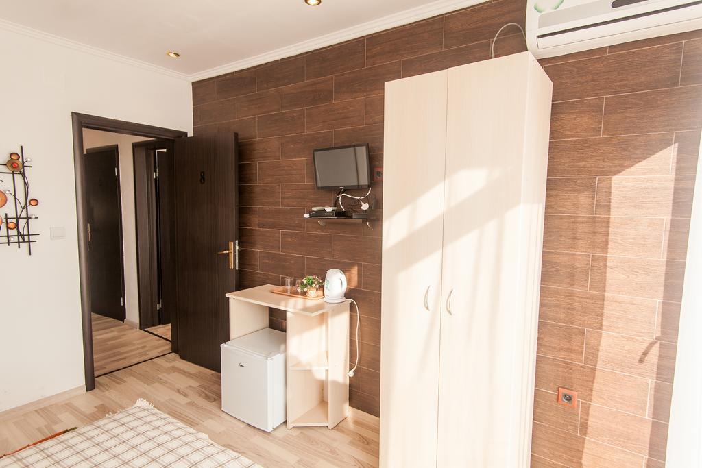 Rooms And Apartments Milana Bar Ruang foto