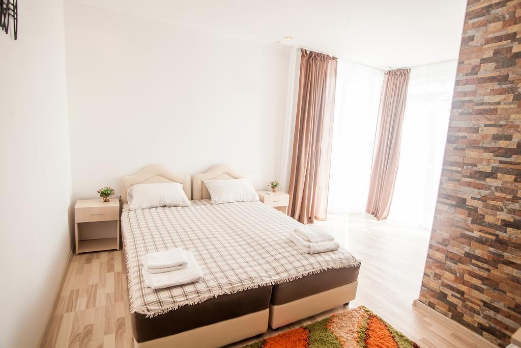 Rooms And Apartments Milana Bar Ruang foto