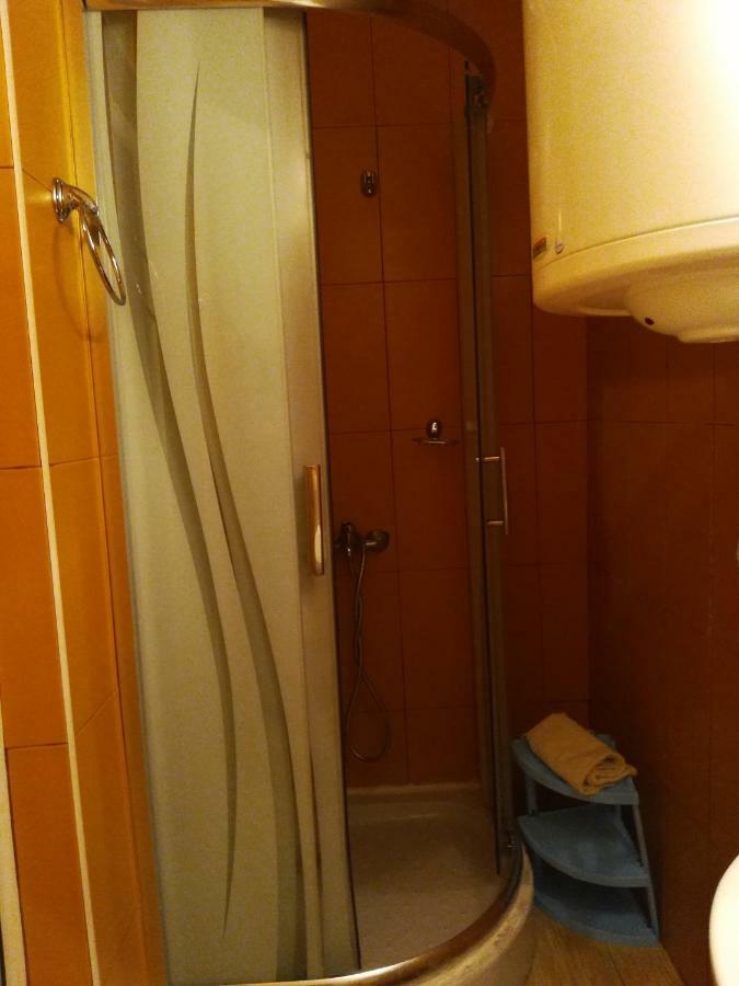 Rooms And Apartments Milana Bar Bagian luar foto